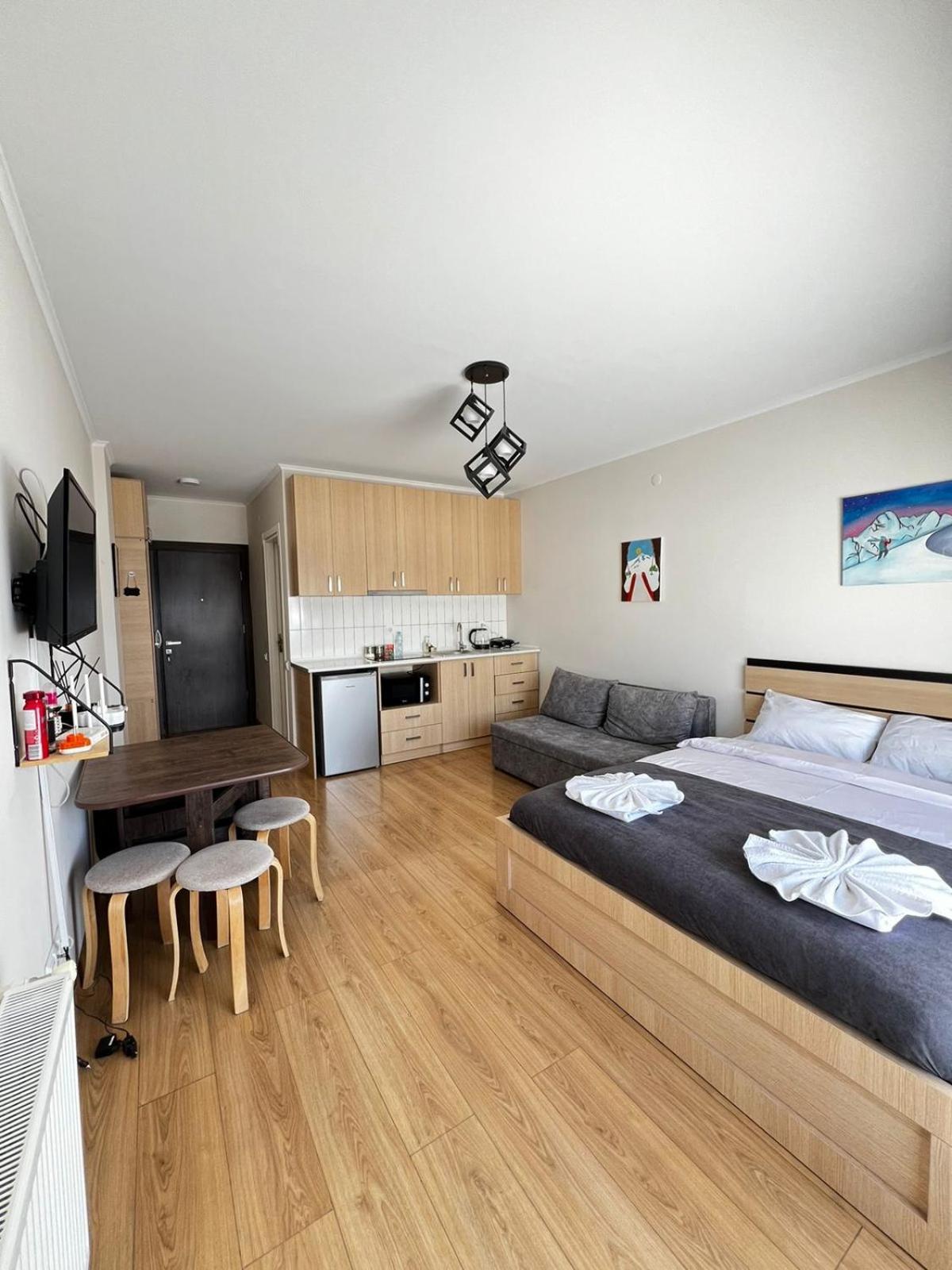 Rezi'S Apartment Vista גודאורי מראה חיצוני תמונה
