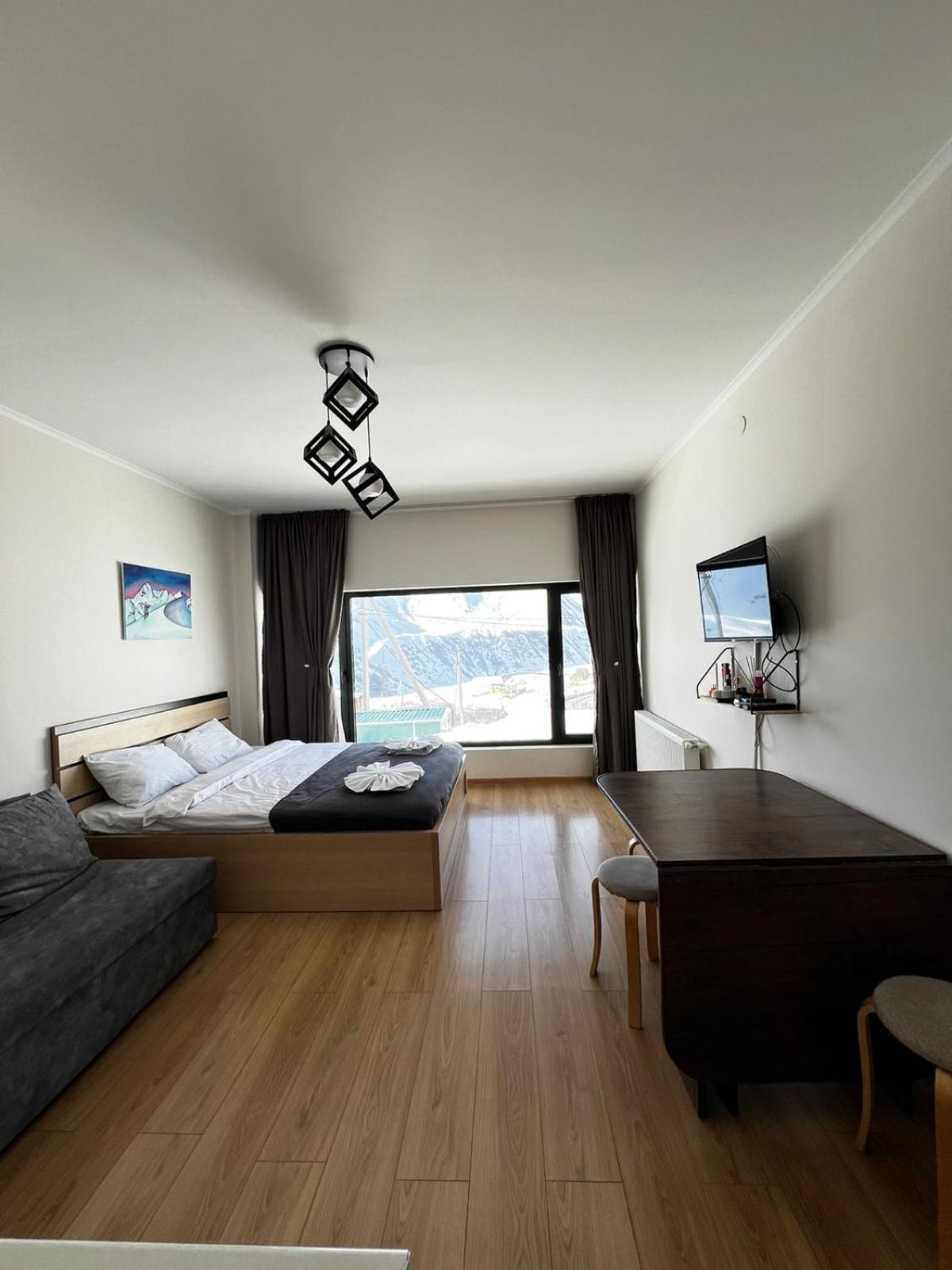 Rezi'S Apartment Vista גודאורי מראה חיצוני תמונה