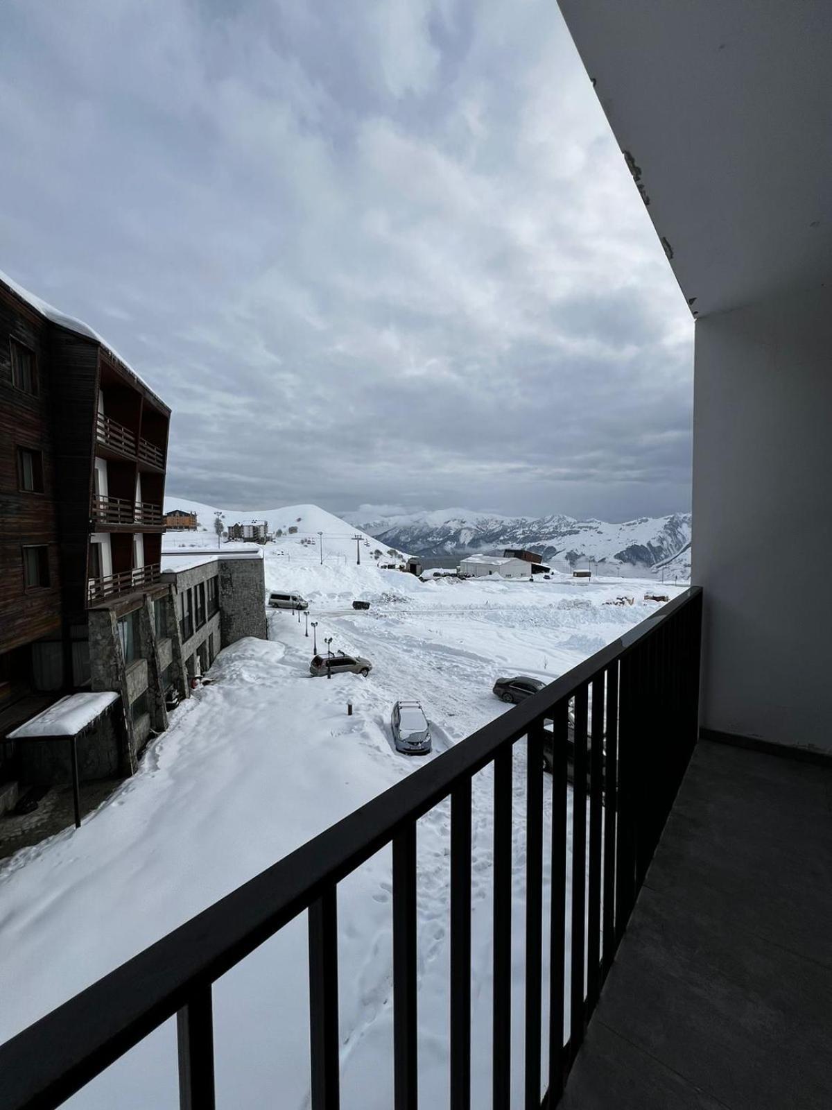 Rezi'S Apartment Vista גודאורי מראה חיצוני תמונה