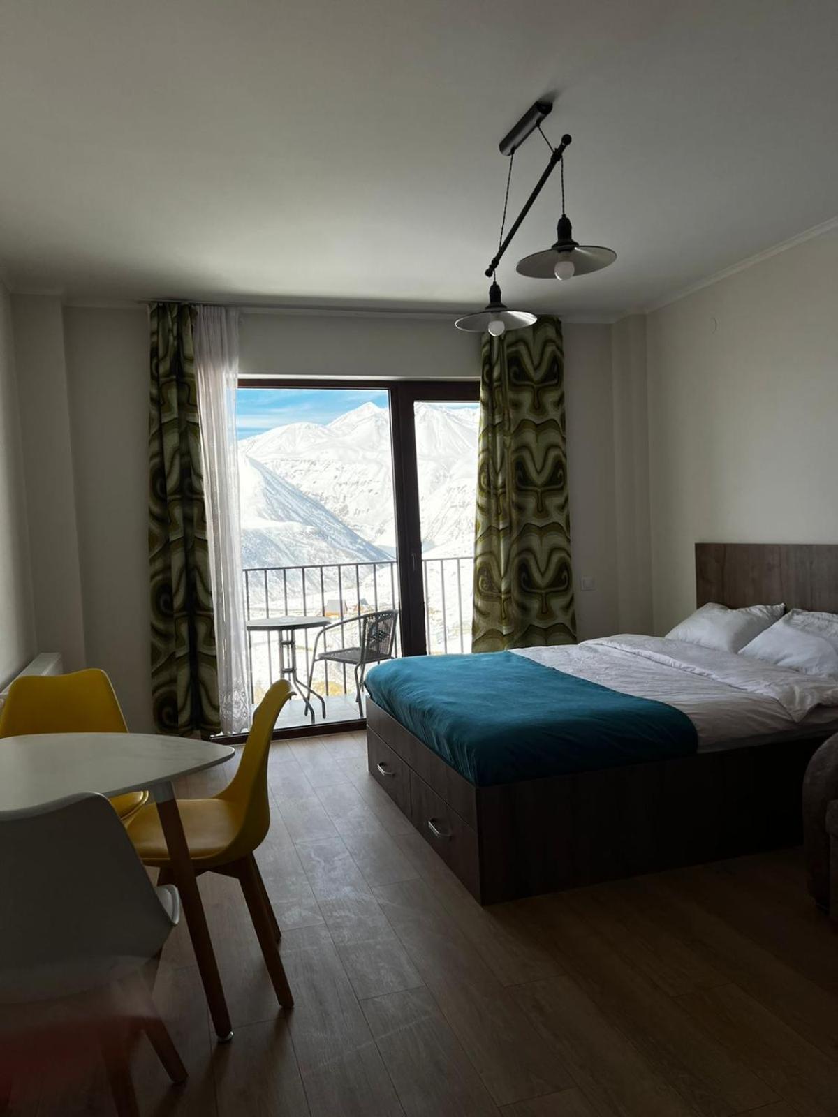 Rezi'S Apartment Vista גודאורי מראה חיצוני תמונה