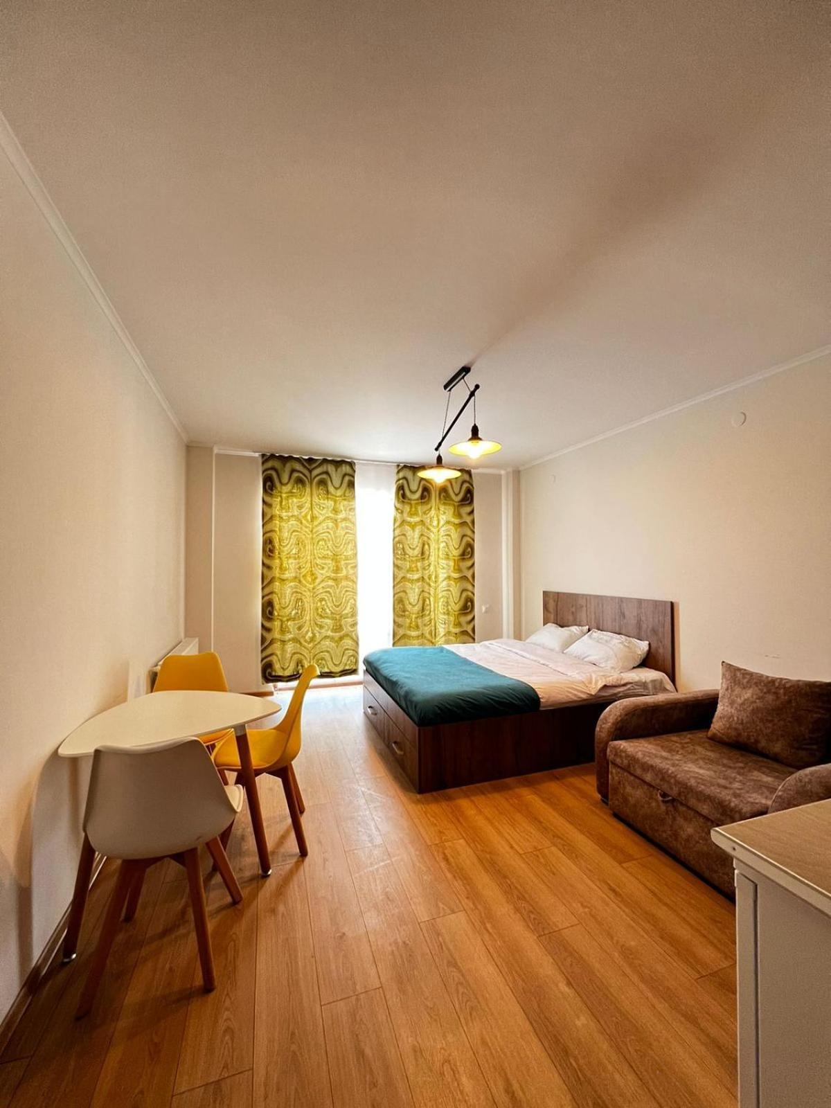 Rezi'S Apartment Vista גודאורי מראה חיצוני תמונה
