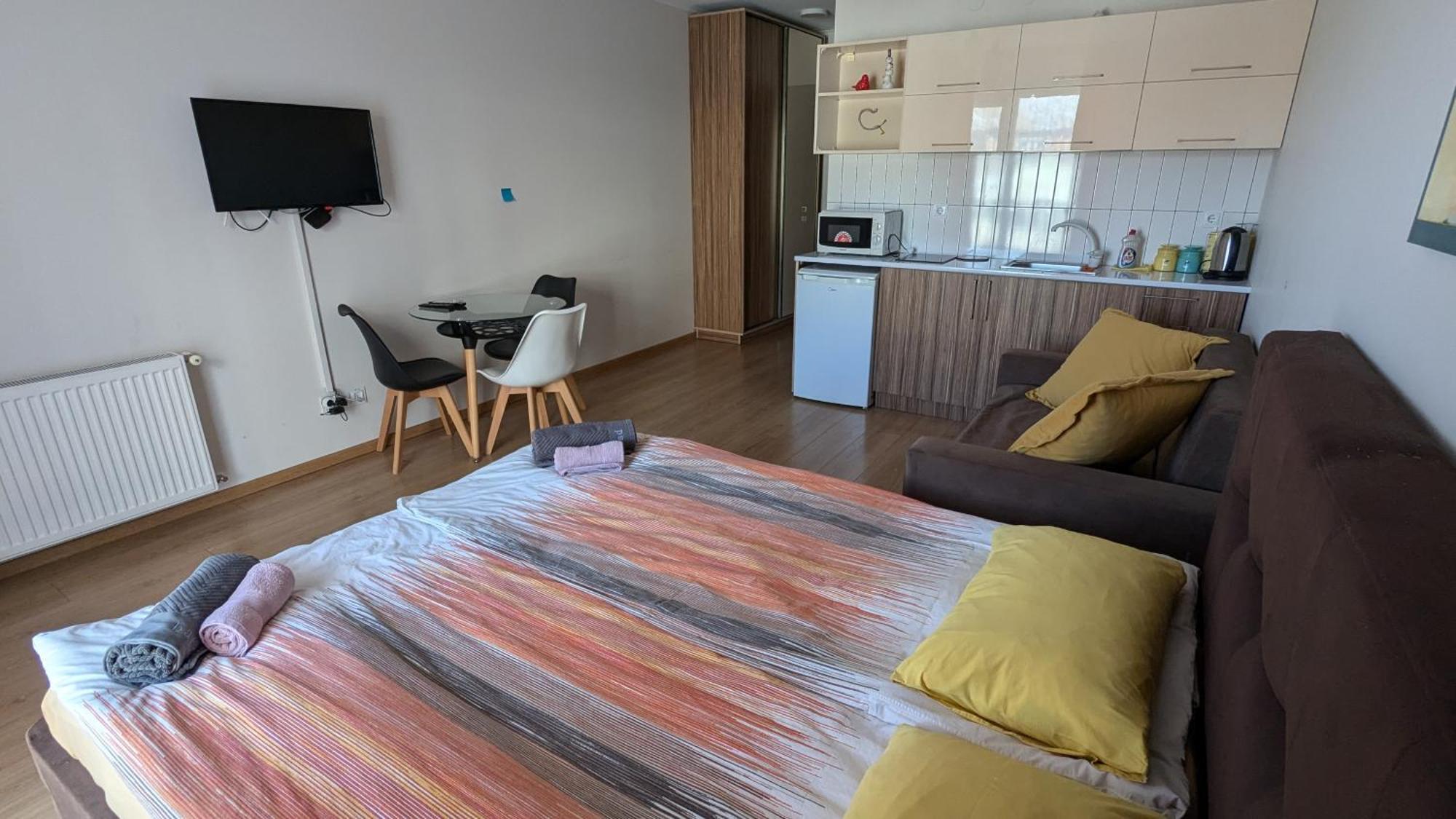 Rezi'S Apartment Vista גודאורי מראה חיצוני תמונה