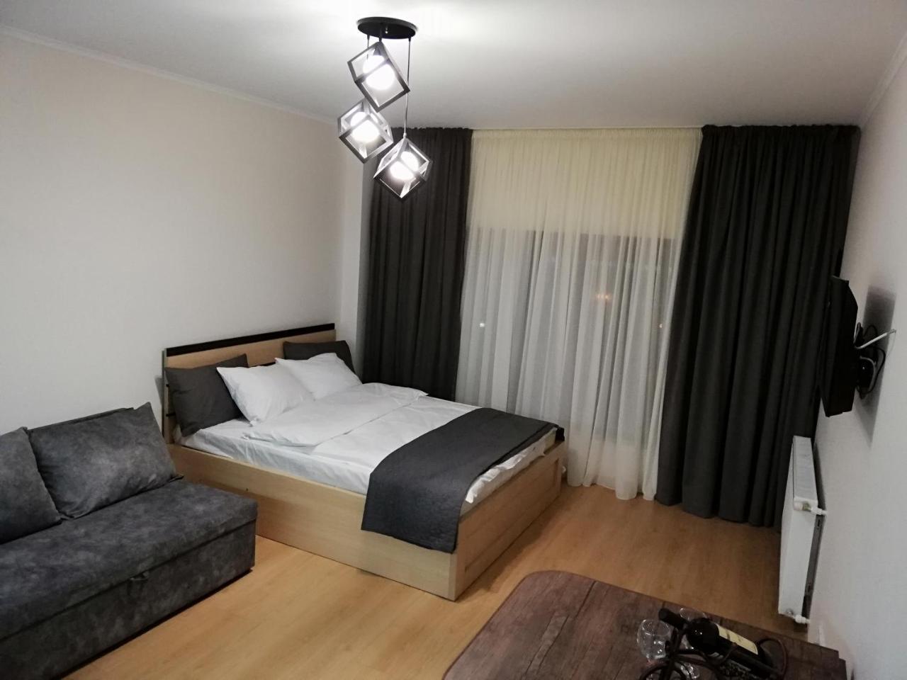 Rezi'S Apartment Vista גודאורי מראה חיצוני תמונה
